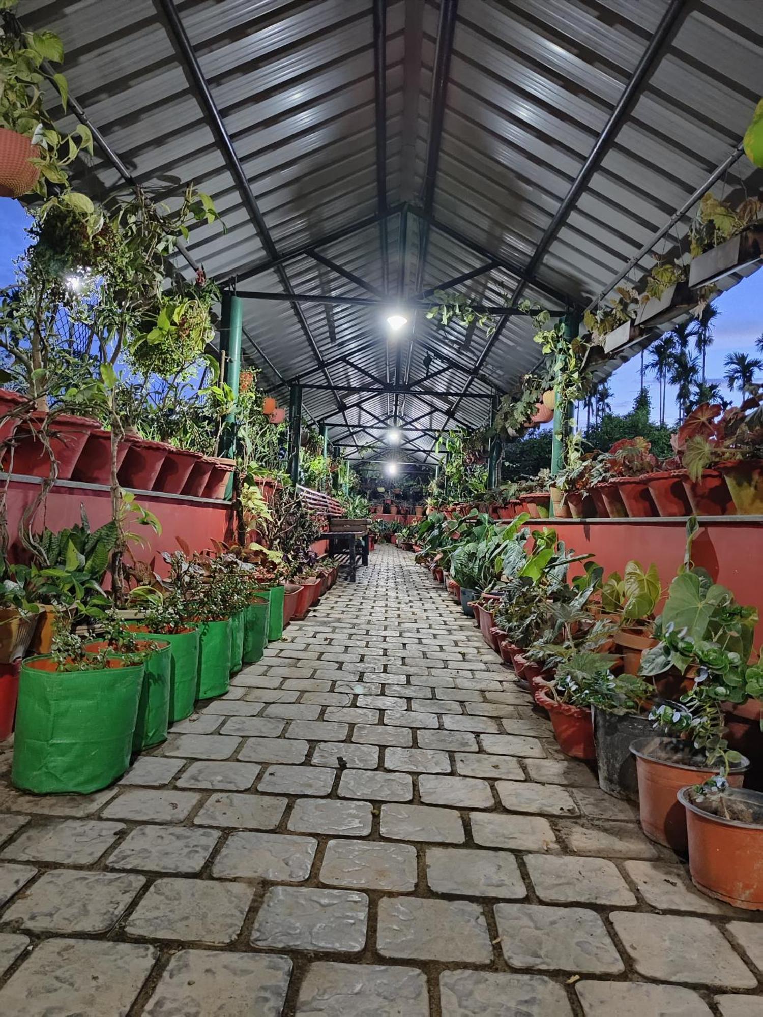 Jaanki Farms & Resorts Jorhāt 外观 照片