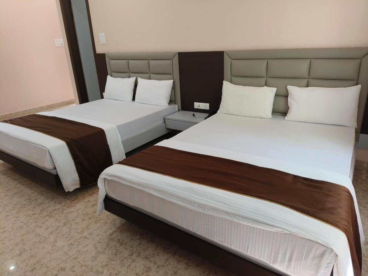 Jaanki Farms & Resorts Jorhāt 外观 照片