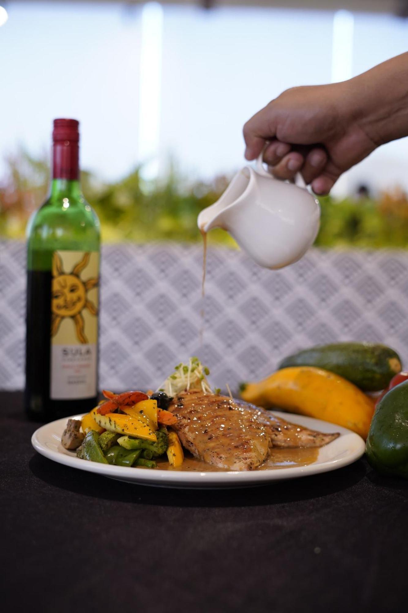Jaanki Farms & Resorts Jorhāt 外观 照片