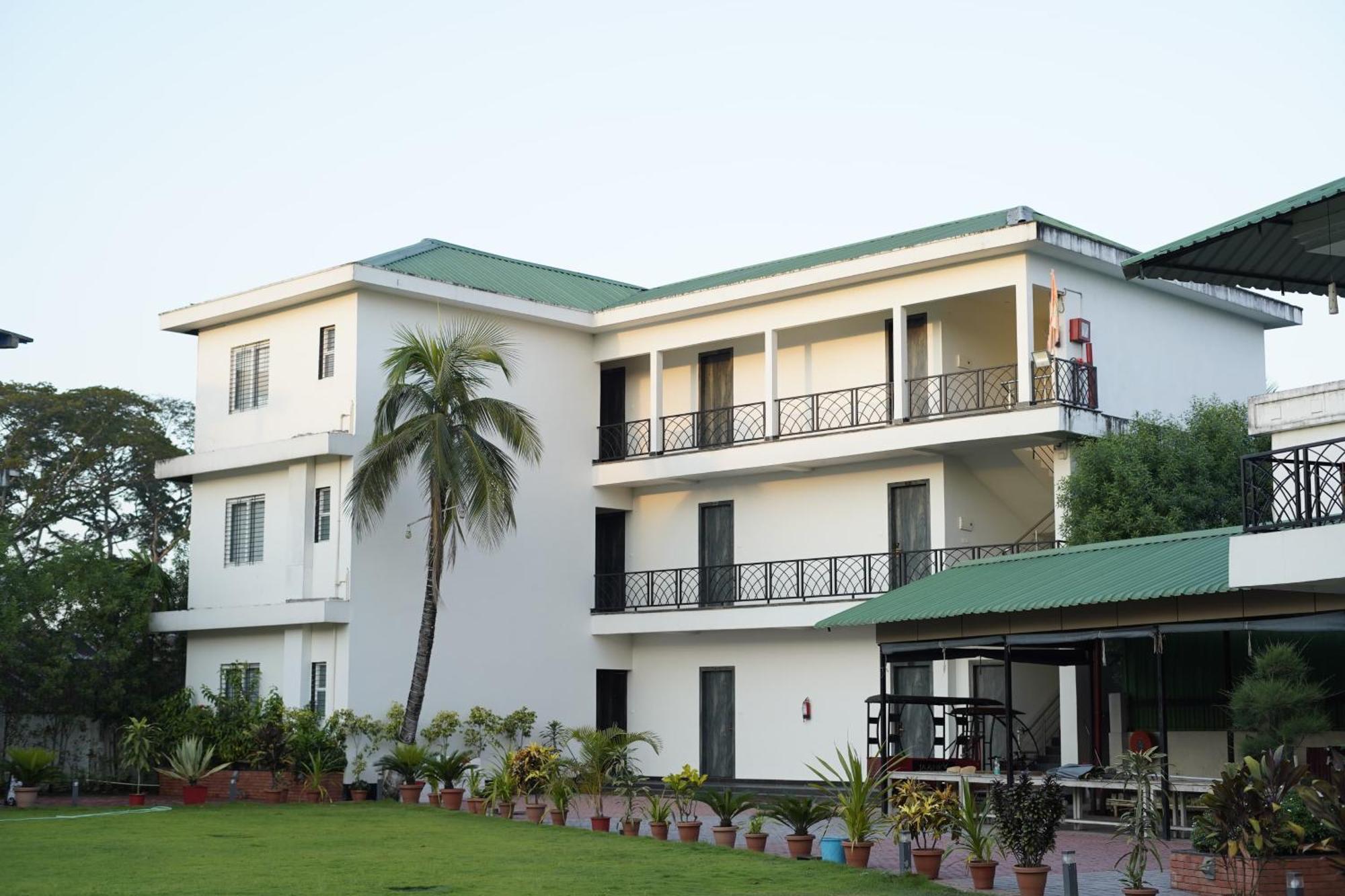 Jaanki Farms & Resorts Jorhāt 外观 照片